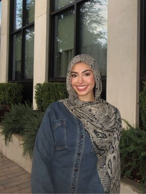 Meet your Posher, Mariam